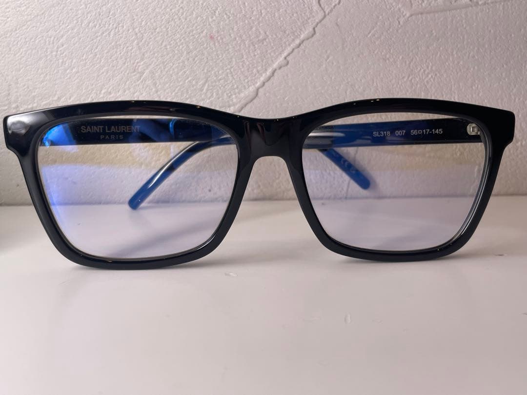 【極美品】SAINT LAURENT PARIS メガネフレーム　ブラック