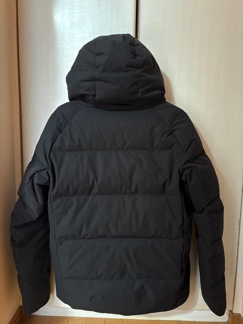 デサント水沢ダウン　DESCENTE Lサイズ