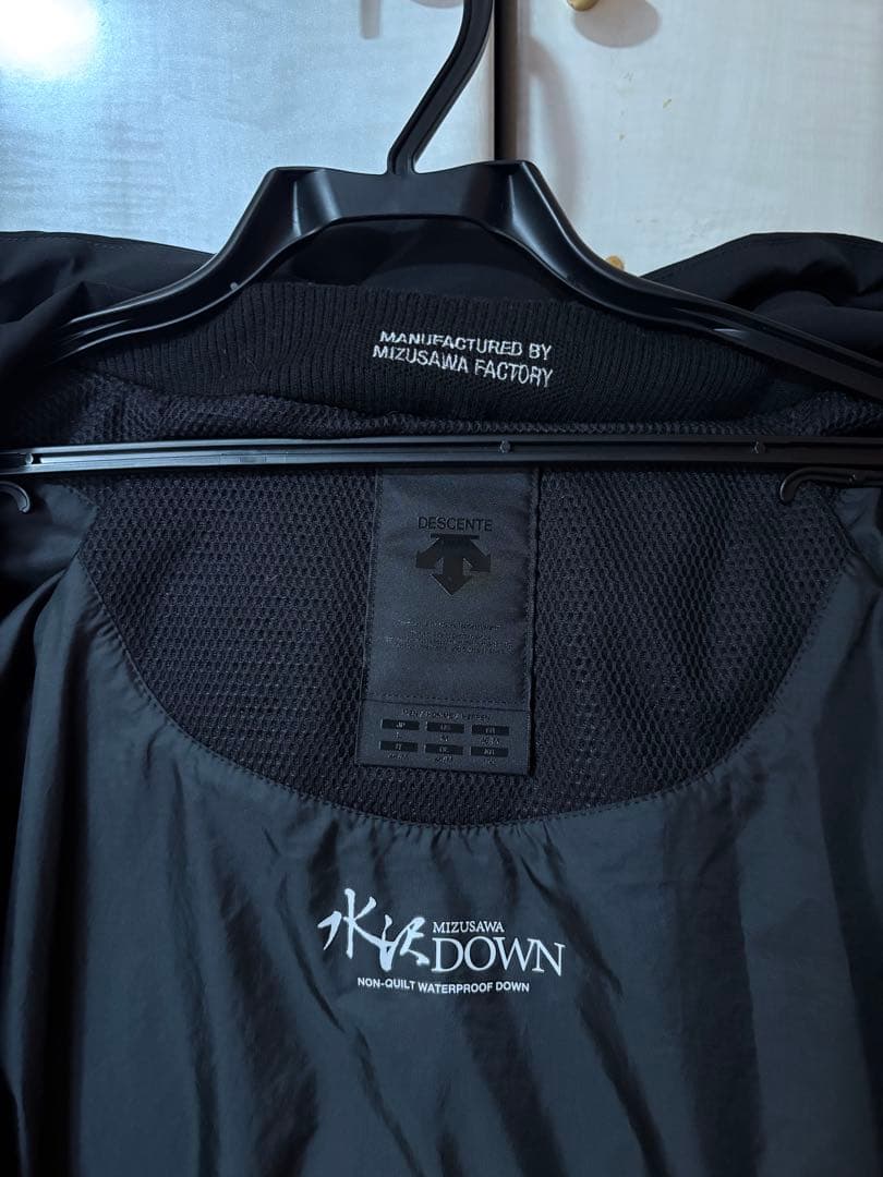 デサント水沢ダウン　DESCENTE Lサイズ
