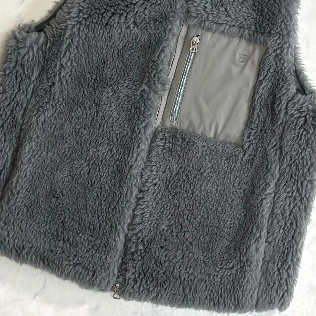 美品ティッカ WOOLファーベスト 24FW ハイネックライトグレー F su3