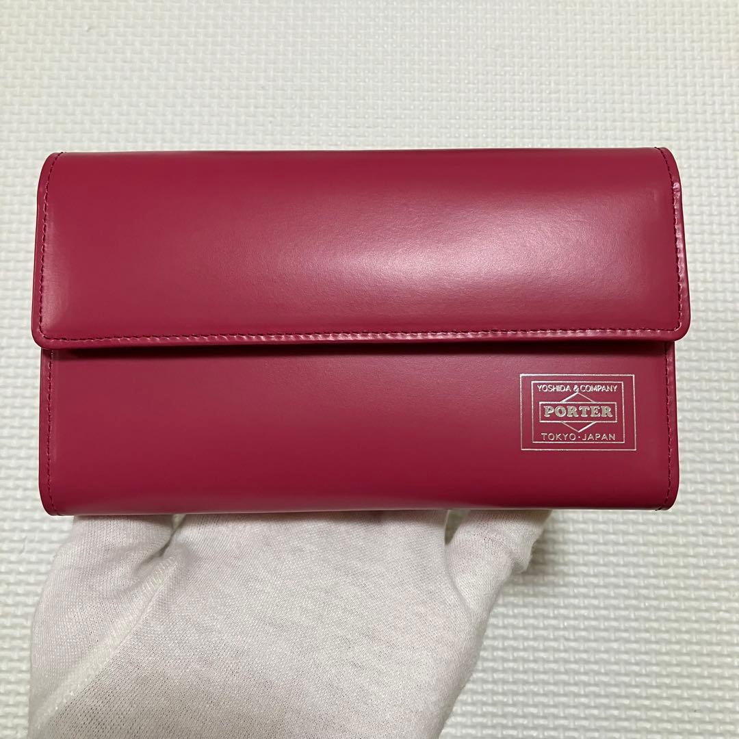 ・未使用　HEAD PORTER レザー三つ折り財布 チェーン　ピンク　箱付き