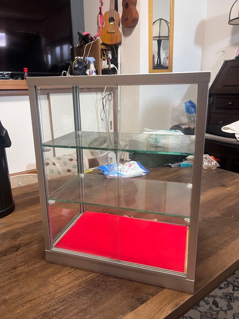 ガラスケース・ディスプレイケース 3段　本日限定価格