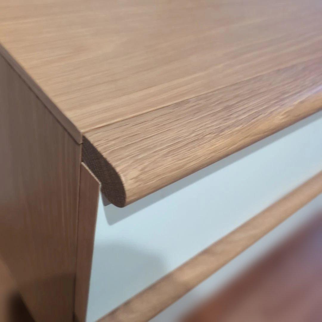 テレビ台 IDEE STILT SIDEBOARD S white