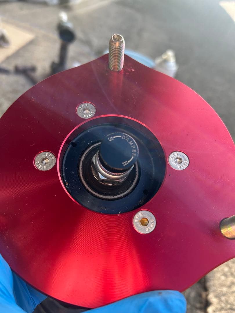 カムリWS専用車高調スペックS（largus)！