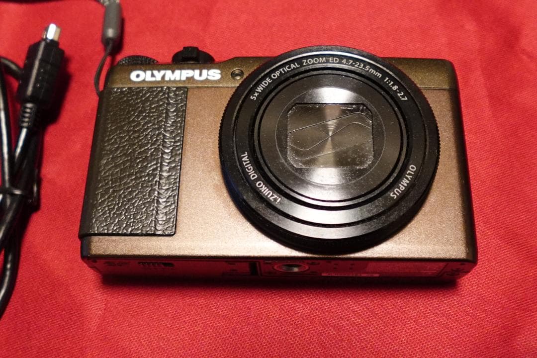 美品！OLYMPUS STYLUS XZ-10 コンパクトデジタルカメラ