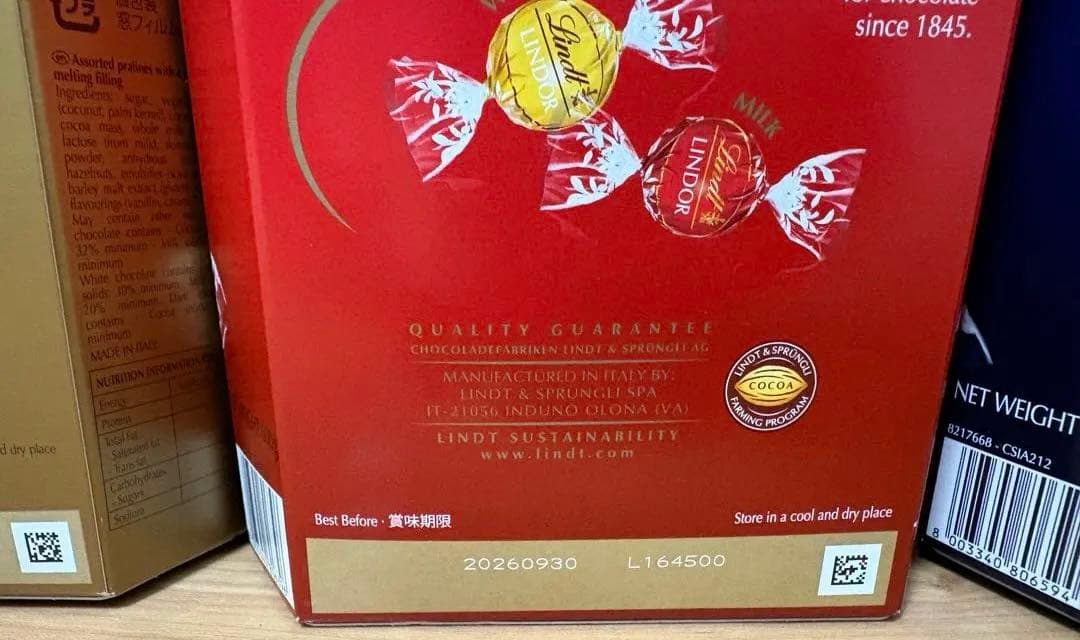 リンツ リンドール ゴールド、ダーク ミルク&ホワイト各600g 約48個チョ