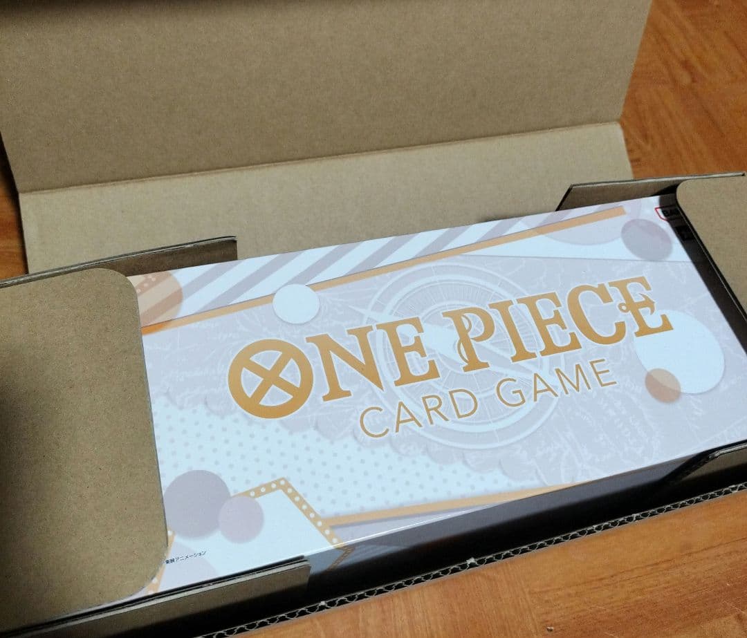 ワンピース　ヒロインズエディション　ダンボール未開封