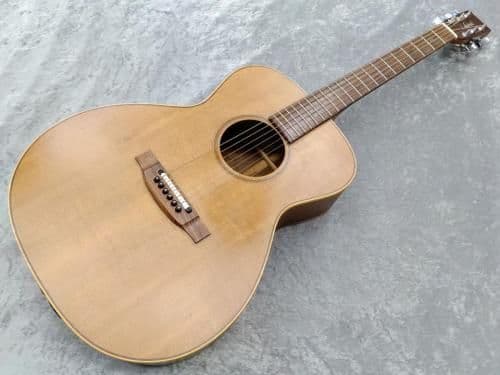 ドイツ製　lakewood M−18　ギター