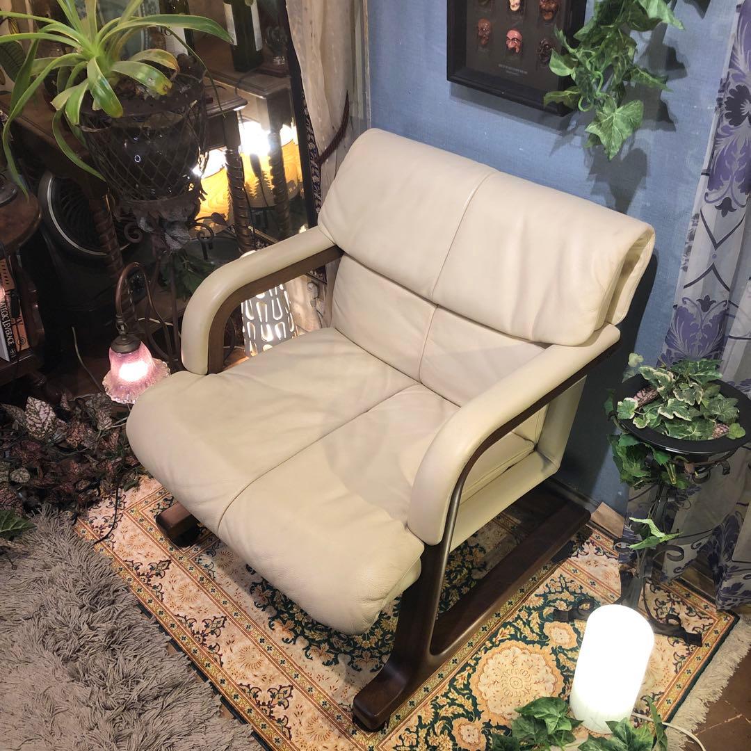 Sale ヴィンテージ 富士ファニチャー　キャスター革張りアームチェア