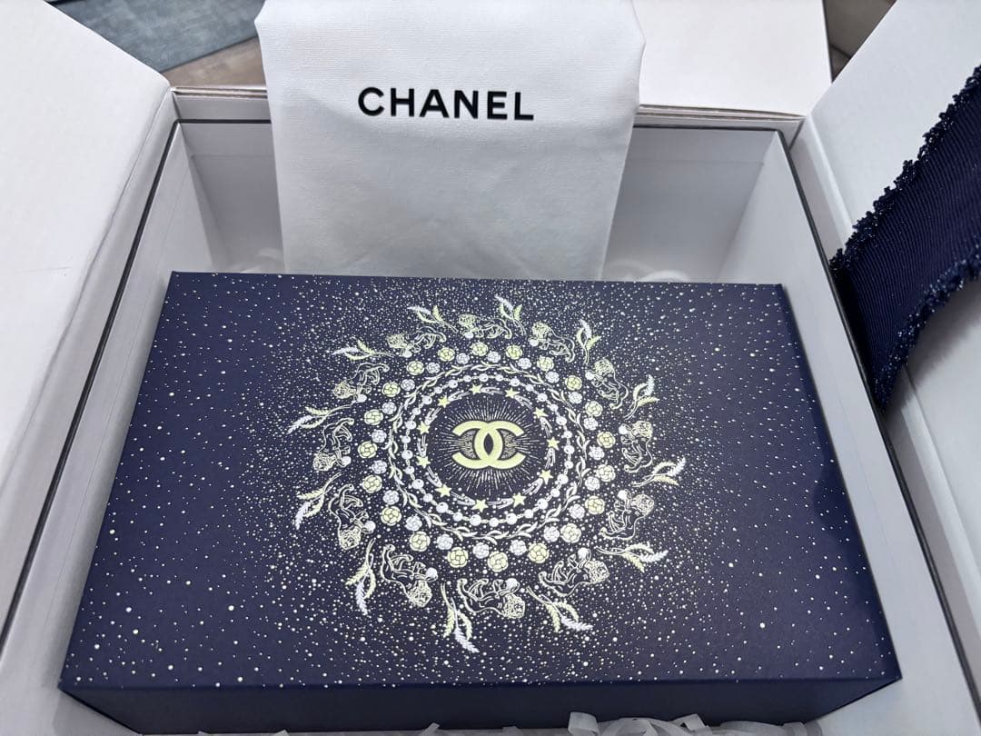 2025 CHANELホリデー限定セット アイシャドウ アンド マスカラ セット