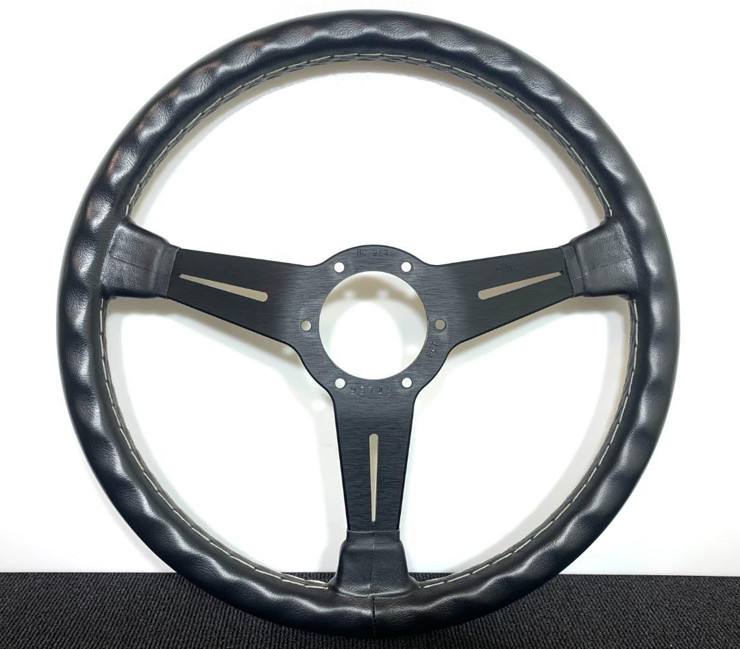 ナルディ クラシック レザーステアリング ホーンボタン・リング付き 美品 正規品