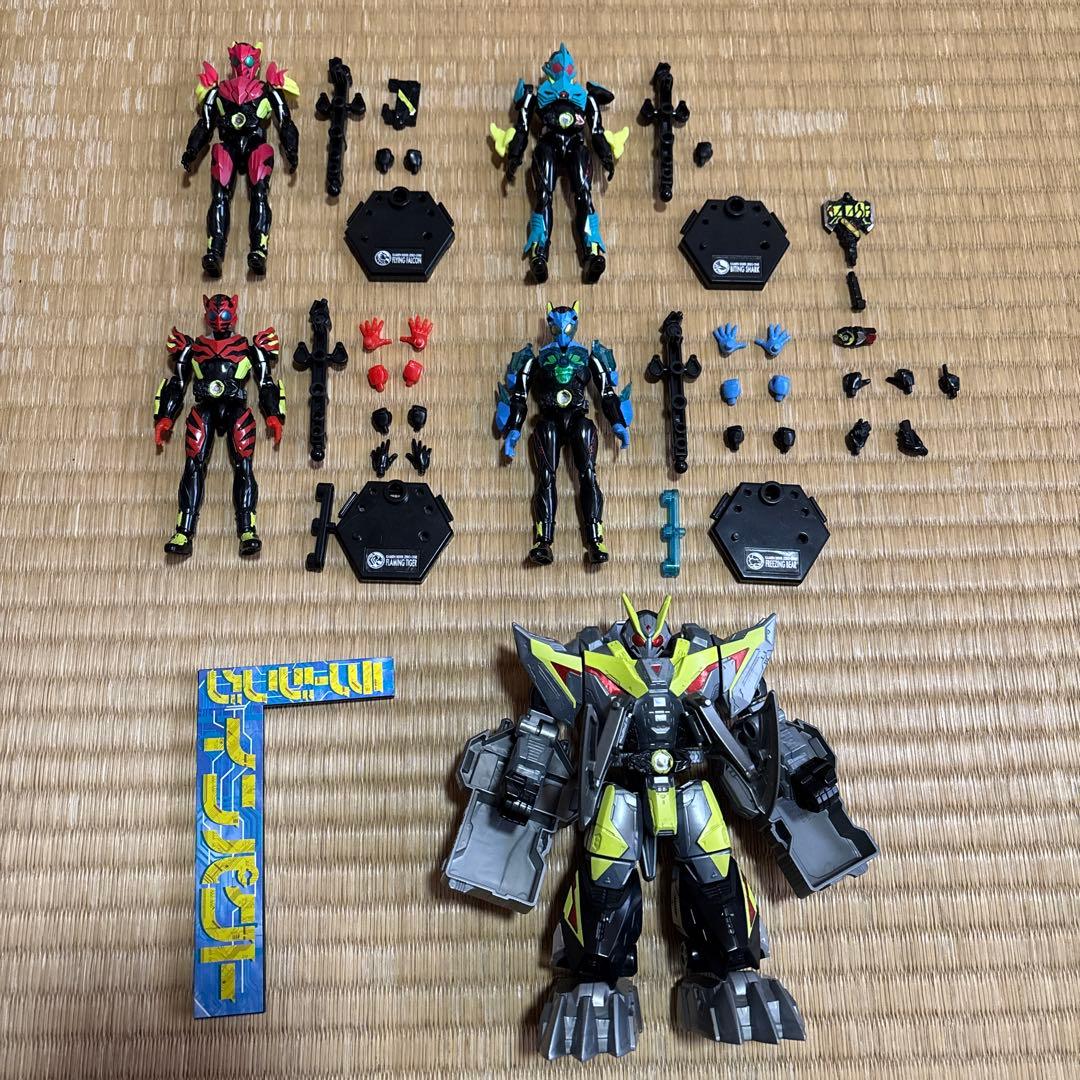 [ジャンク品] 装動　まとめ売り