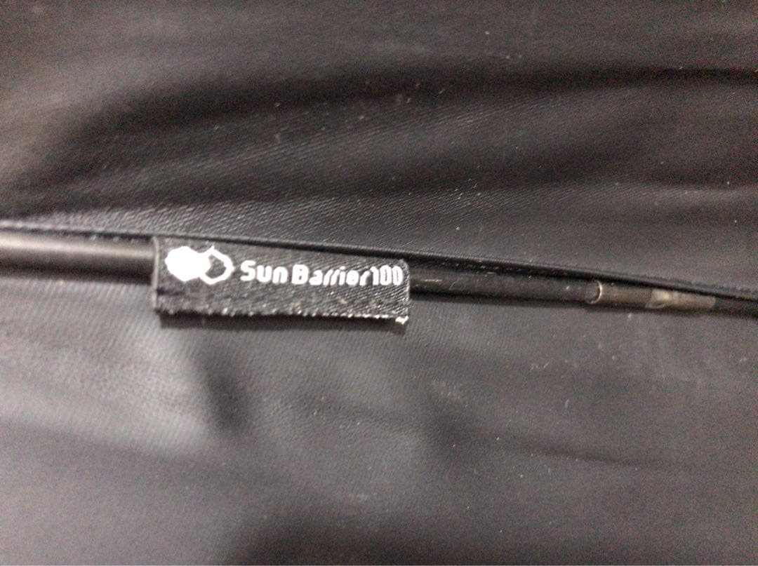 USEDサンバリア　100%紫外線カット　ストライプ柄日傘