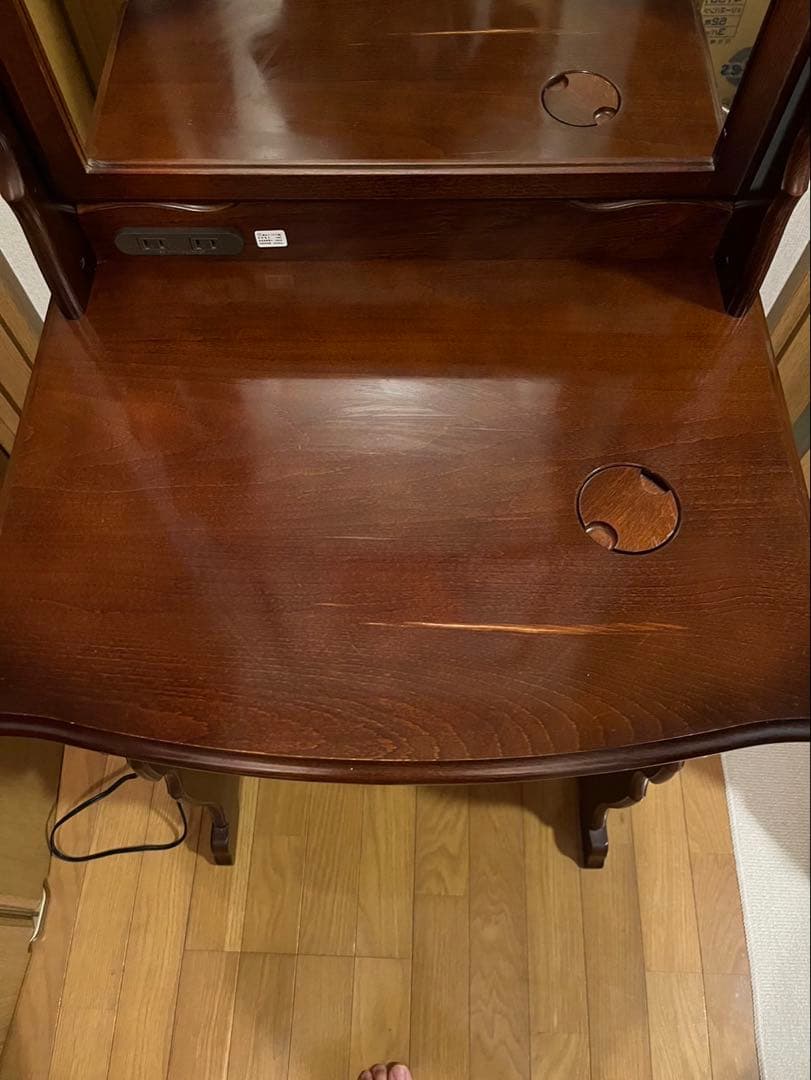 カリモクコロニアル　ドレッサー