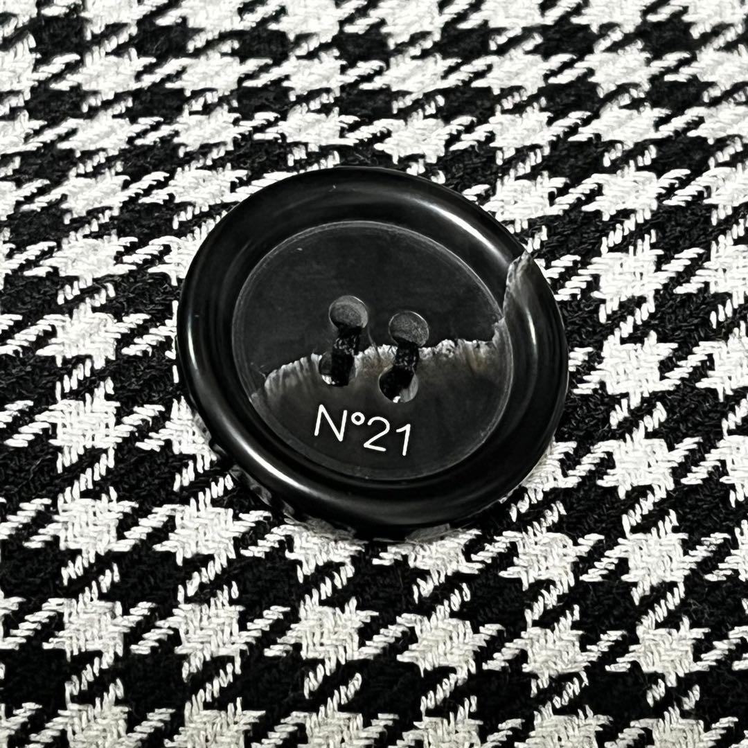 N°21 ヌメロヴェントゥーノ ピーコート パイソン チェック ボーダー 羊革