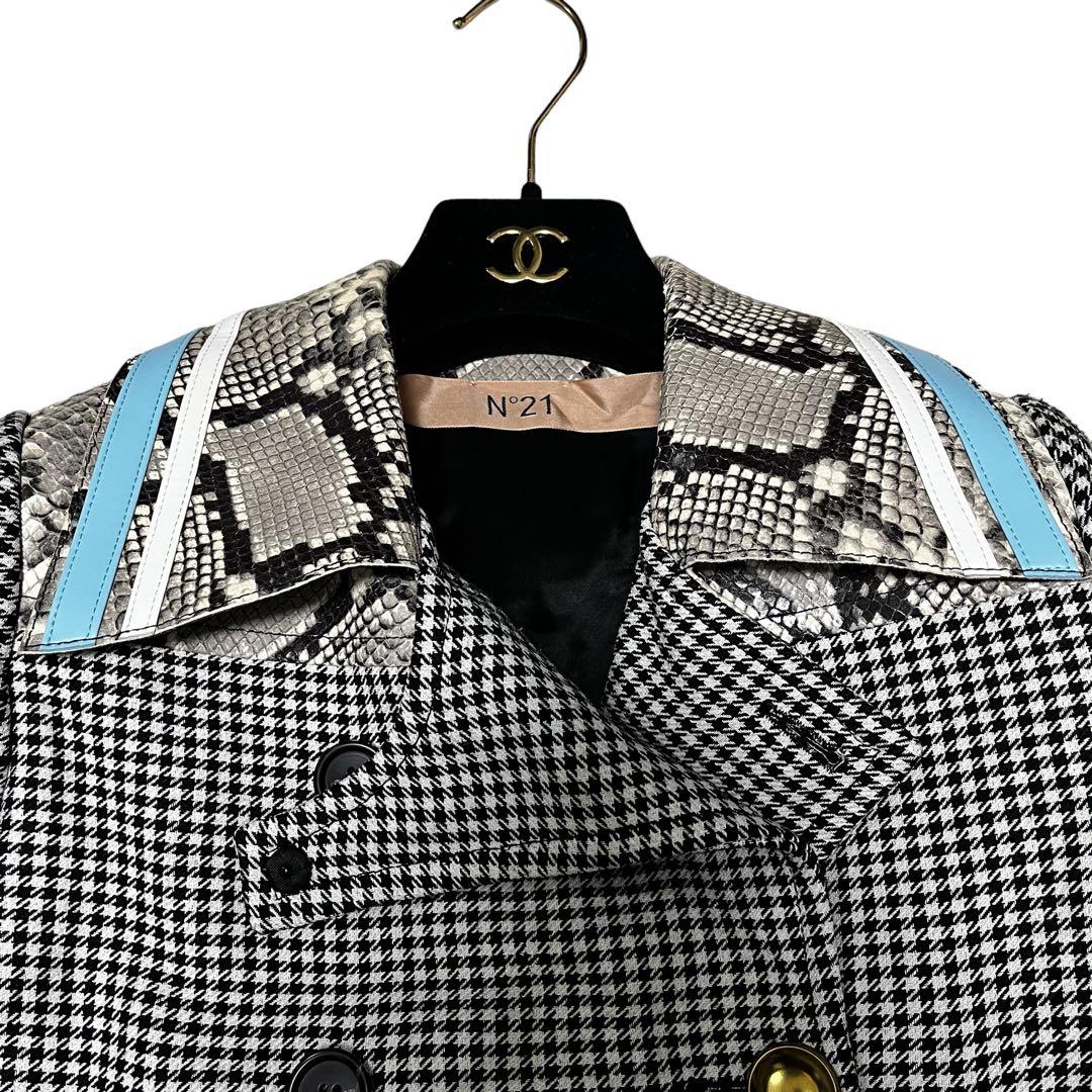 N°21 ヌメロヴェントゥーノ ピーコート パイソン チェック ボーダー 羊革