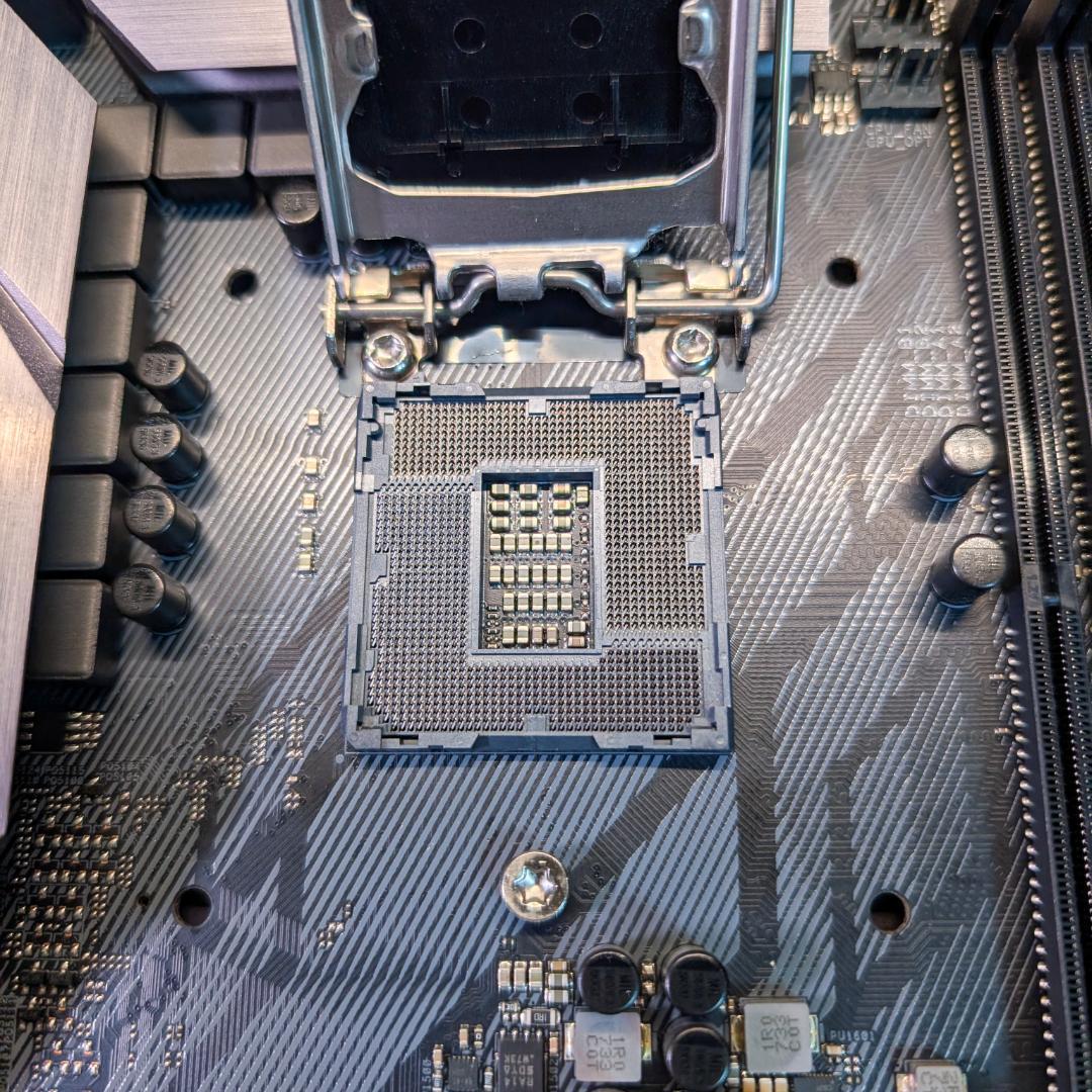 ASUS ROG STRIX Z370-F Gaming マザーボード