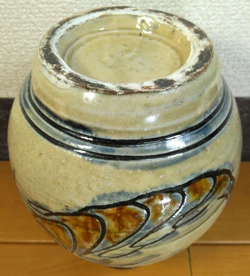 人間国宝 金城次郎 海老魚紋花瓶 栞 共箱 壺屋焼 壷屋焼 やちむん 上作花瓶