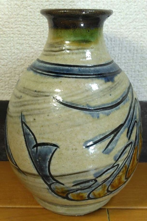 人間国宝 金城次郎 海老魚紋花瓶 栞 共箱 壺屋焼 壷屋焼 やちむん 上作花瓶