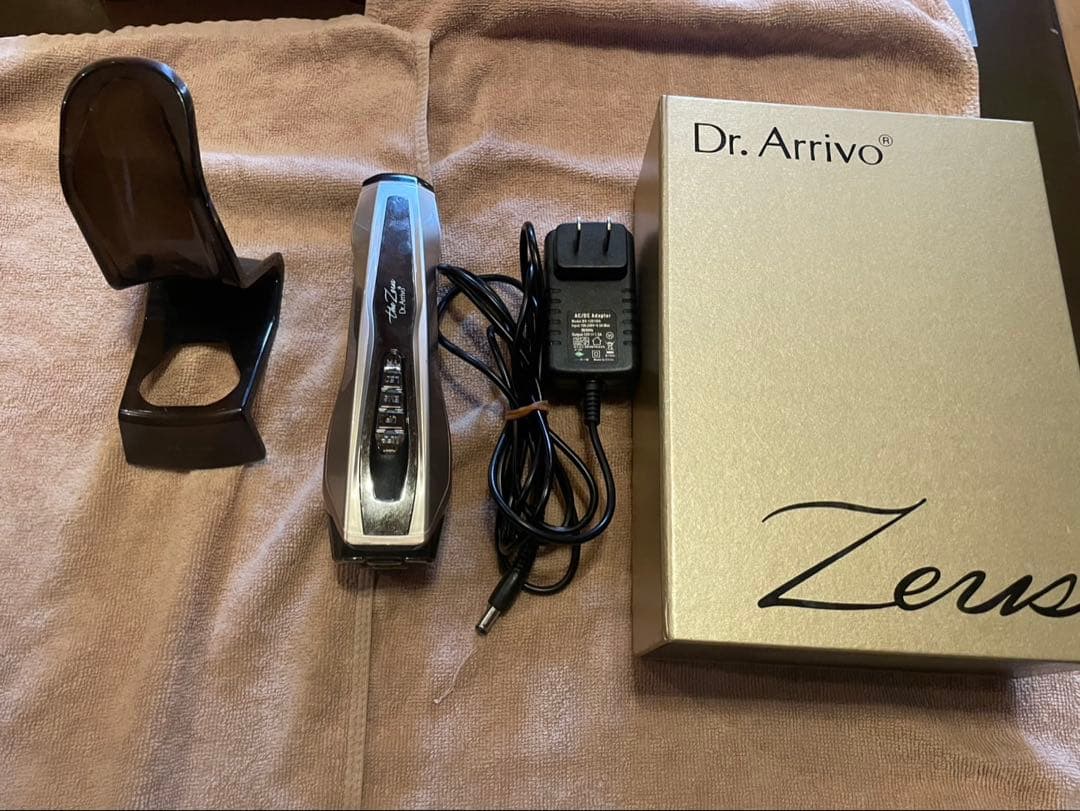 Dr. Arrivo Zeus 美顔器 充電器付き