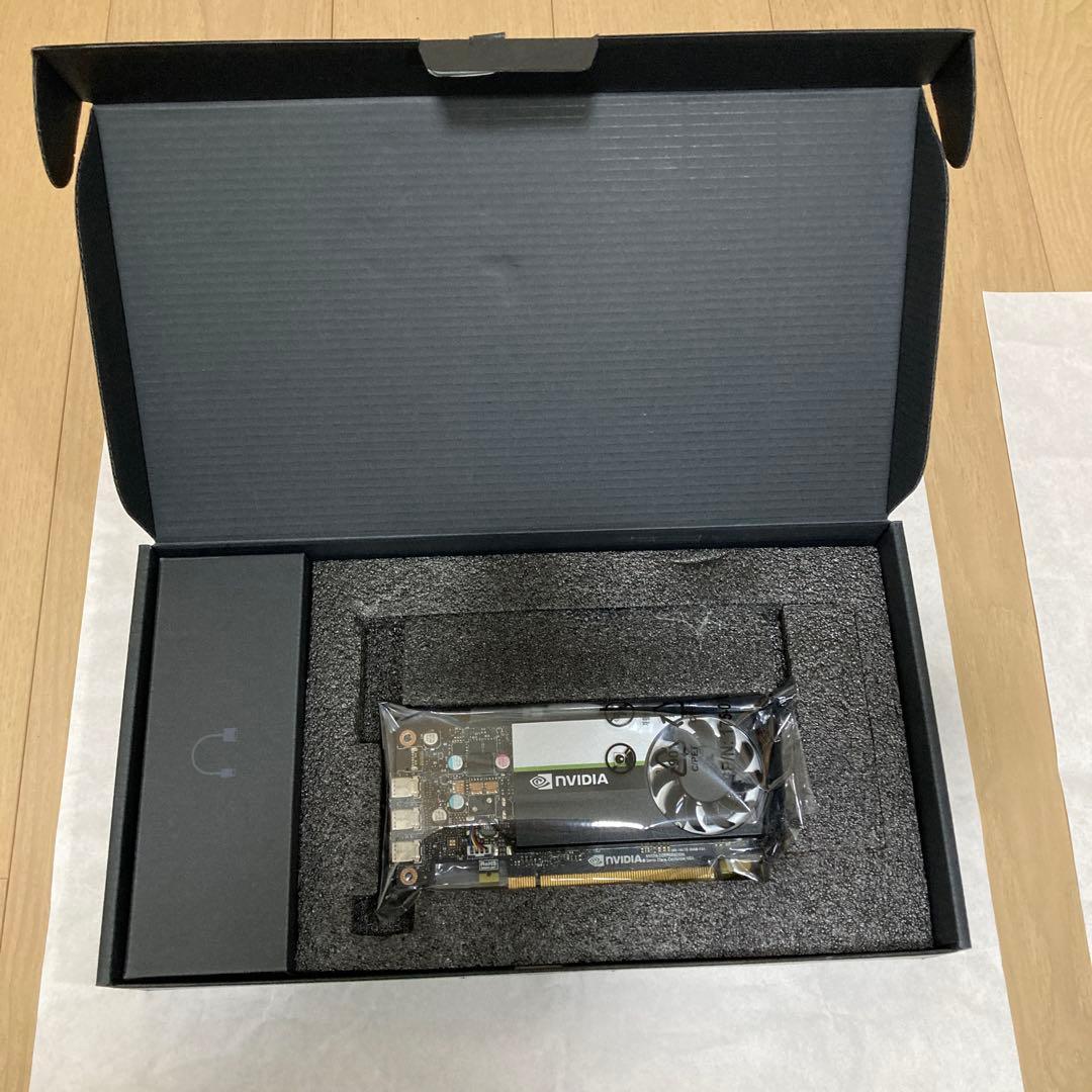 NVIDIA T400 4GB グラフィックボード