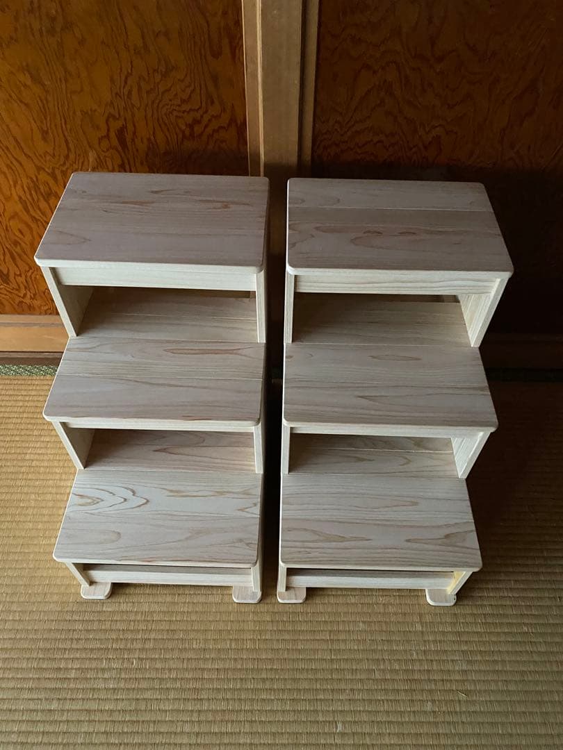 myowako様限定の、3段のオーダー踏み台です。