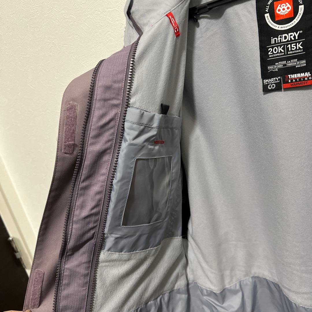 686 シックスエイトシックス　スノーボードウェア スキーウェア　多機能