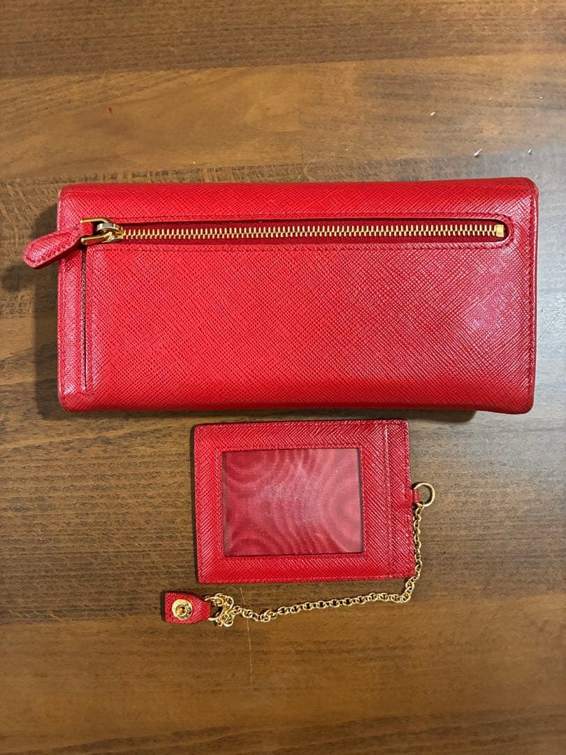 PRADA 長財布 パスケース付き