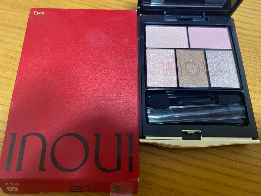 新品未使用　INOUI アイズ 09　完売 限定色　アイシャドウ