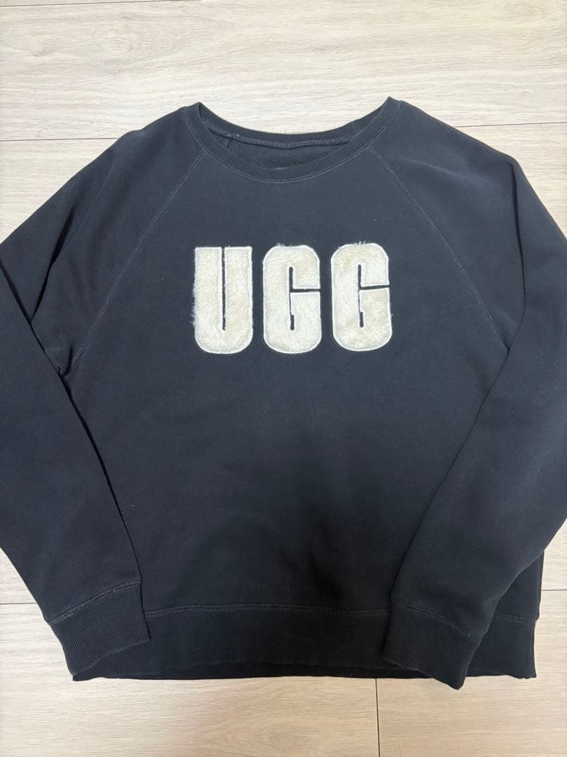 UGG トレーナー ブラック L