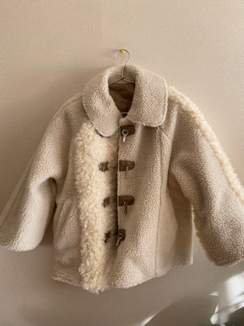 ジャケット・アウター cara reversible patchwork mouton coat