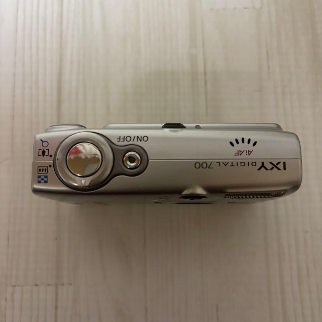 美品 キャノン IXY 700 コンパクトデジカメ　シルバー　動作確認済