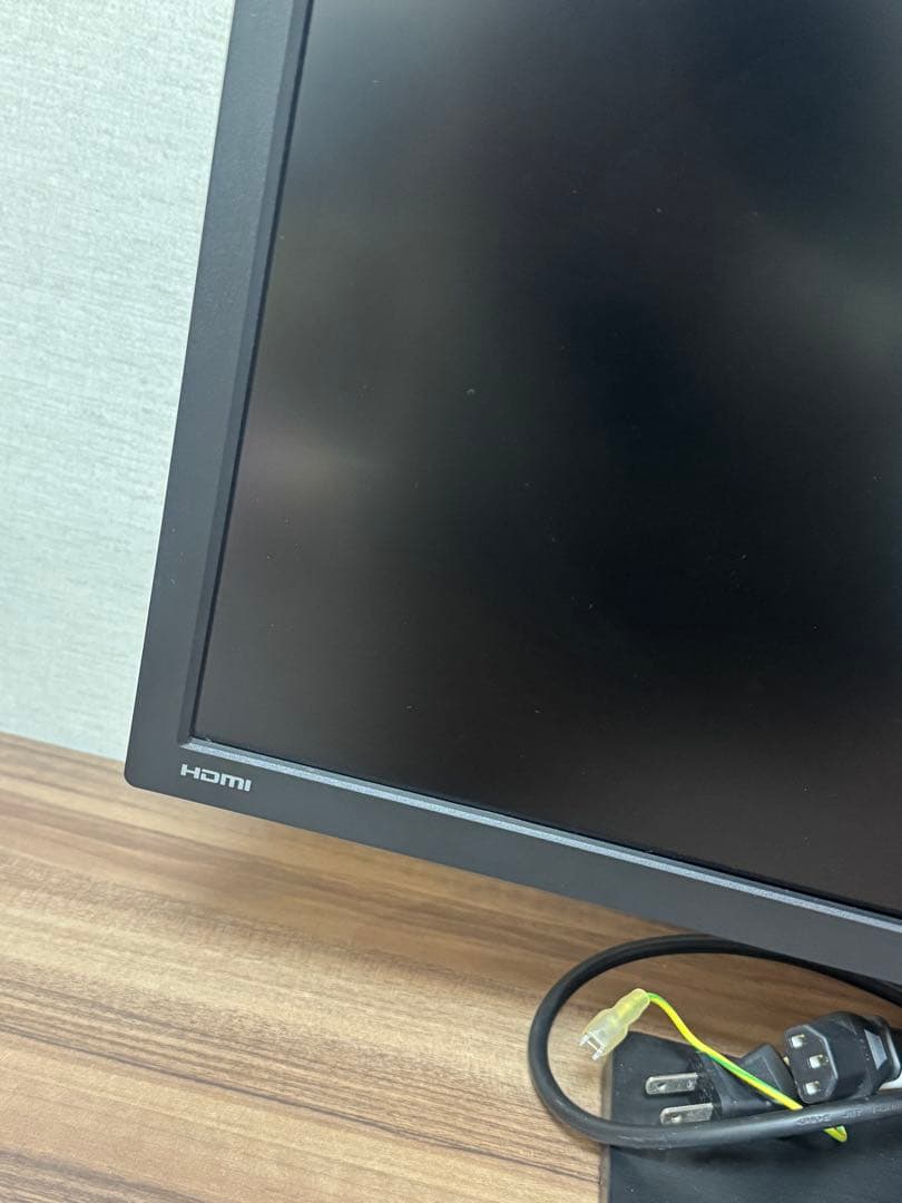 BenQ GC2870H 28インチ フルHDモニター　①
