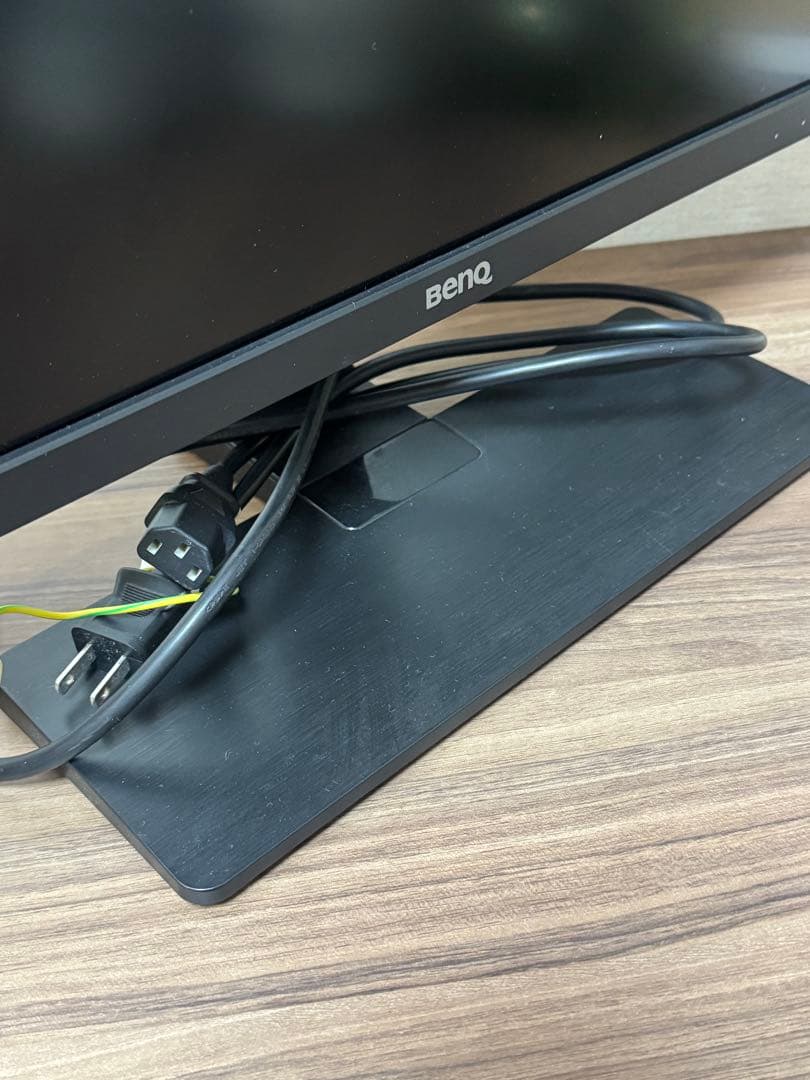 BenQ GC2870H 28インチ フルHDモニター　①