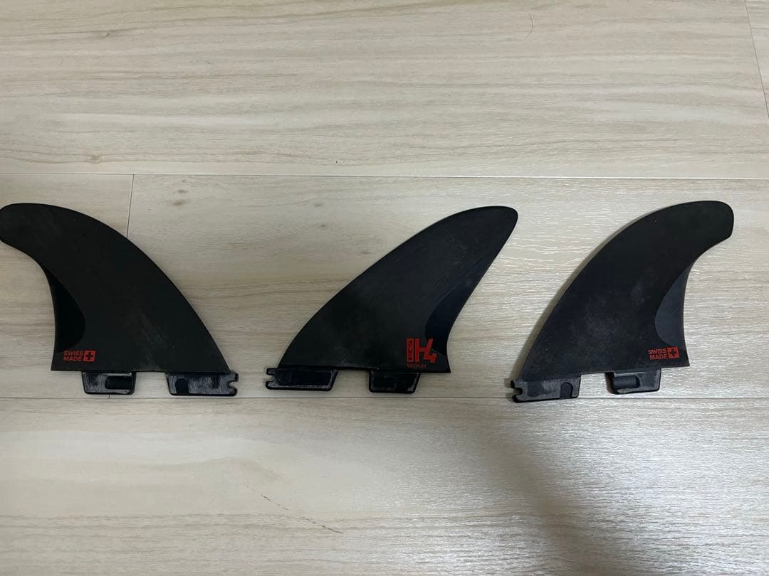 FCS2 フィン H4 Mサイズ　3枚セット