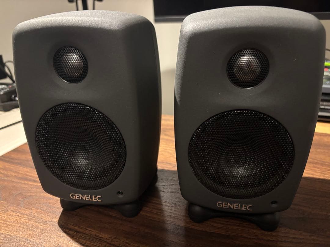 genelec 6010a モニタースピーカー ステレオペア