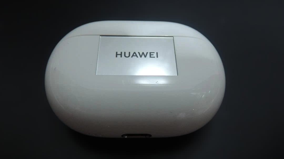 HUAWEI FreeBuds Pro 3 ワイヤレスイヤホン ホワイト ①
