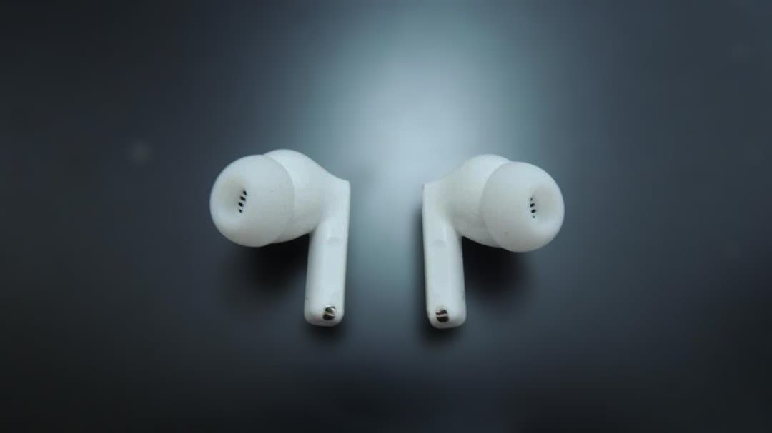 HUAWEI FreeBuds Pro 3 ワイヤレスイヤホン ホワイト ①