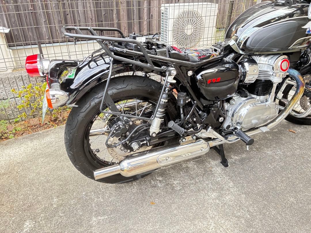 W800メグロk3 アールズギアフルエキマフラー