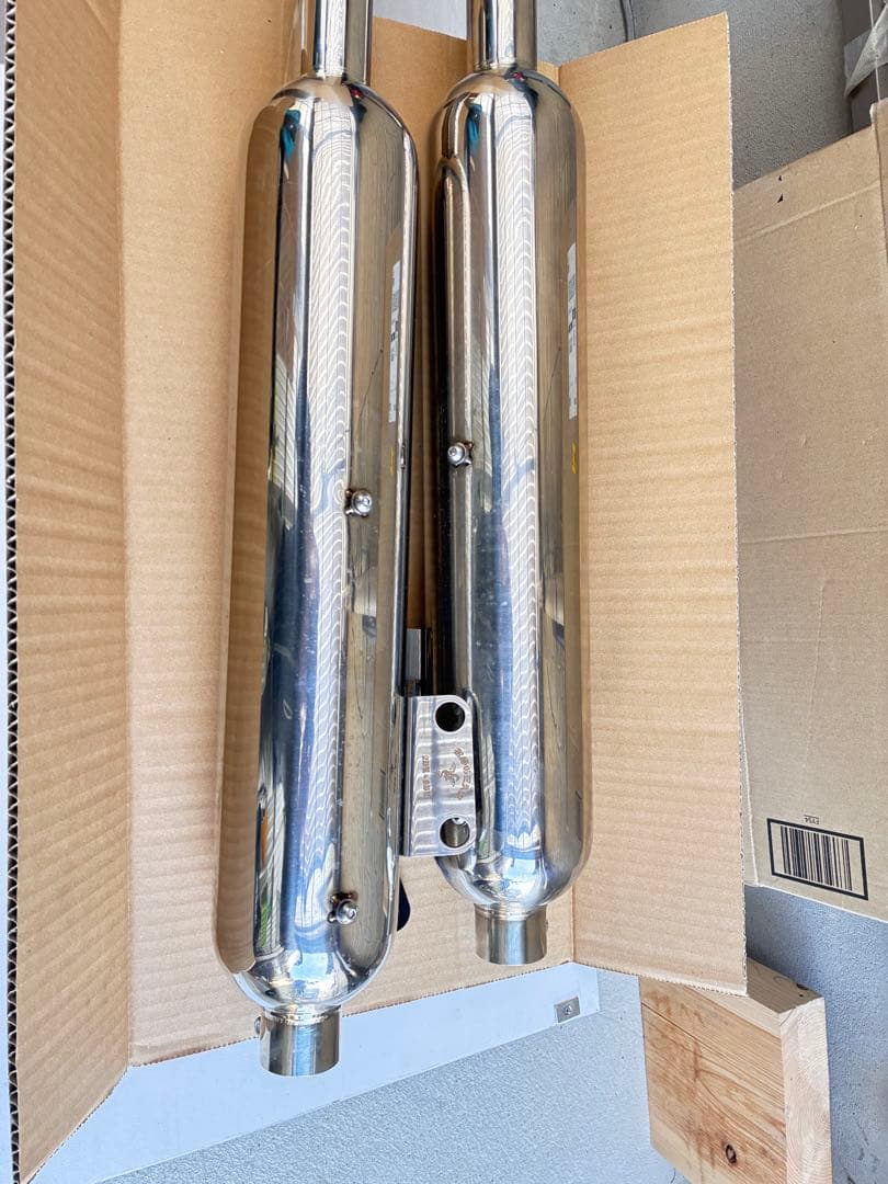 W800メグロk3 アールズギアフルエキマフラー