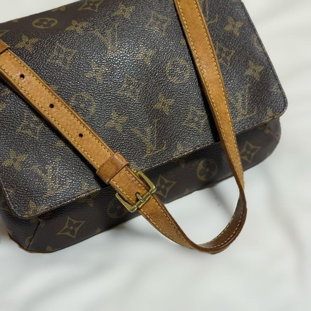 LOUIS VUITTON モノグラム ミュゼットタンゴショートストラップ