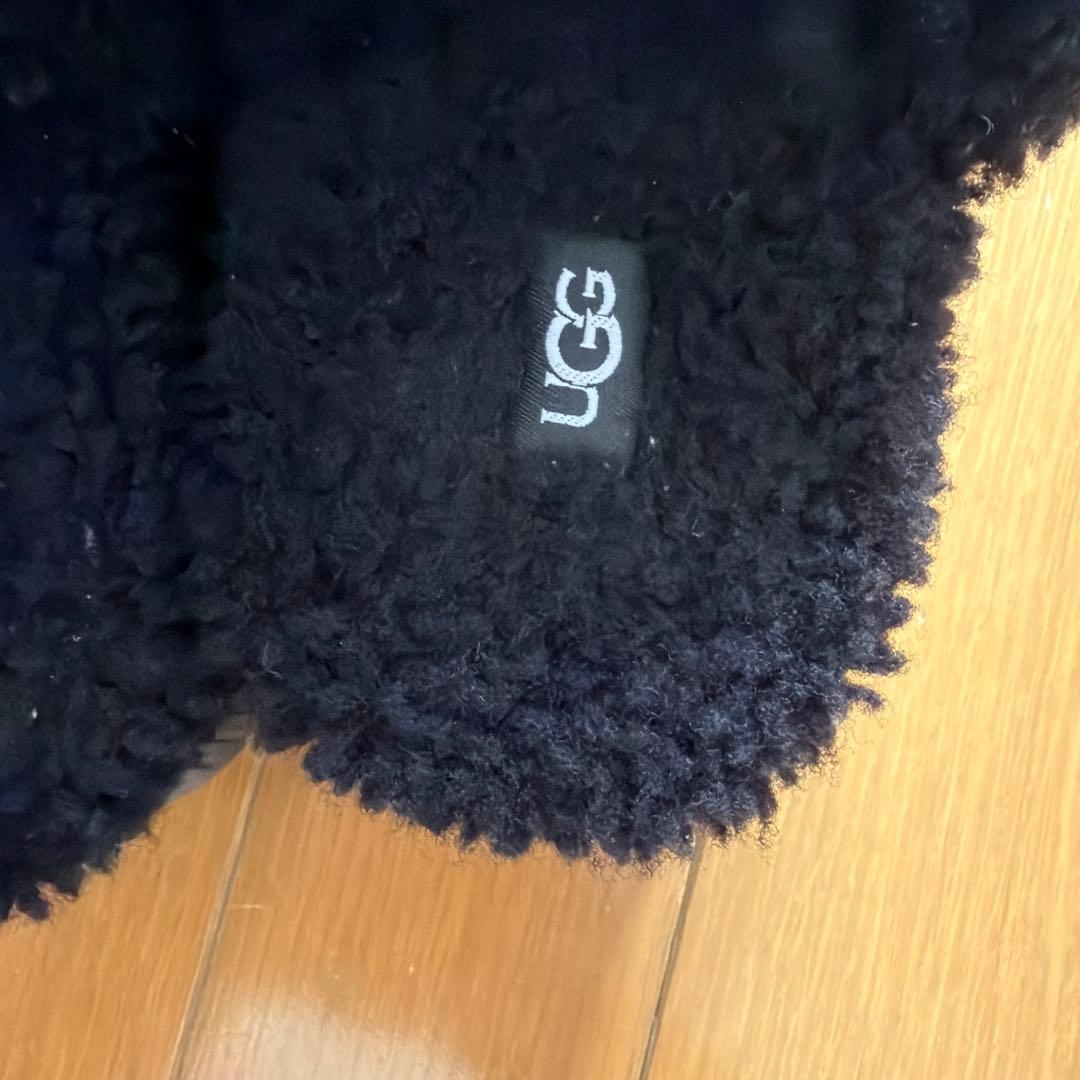 UGG オー フラッフィータ OH FLUFFITA サンダル　ボア　ブラック