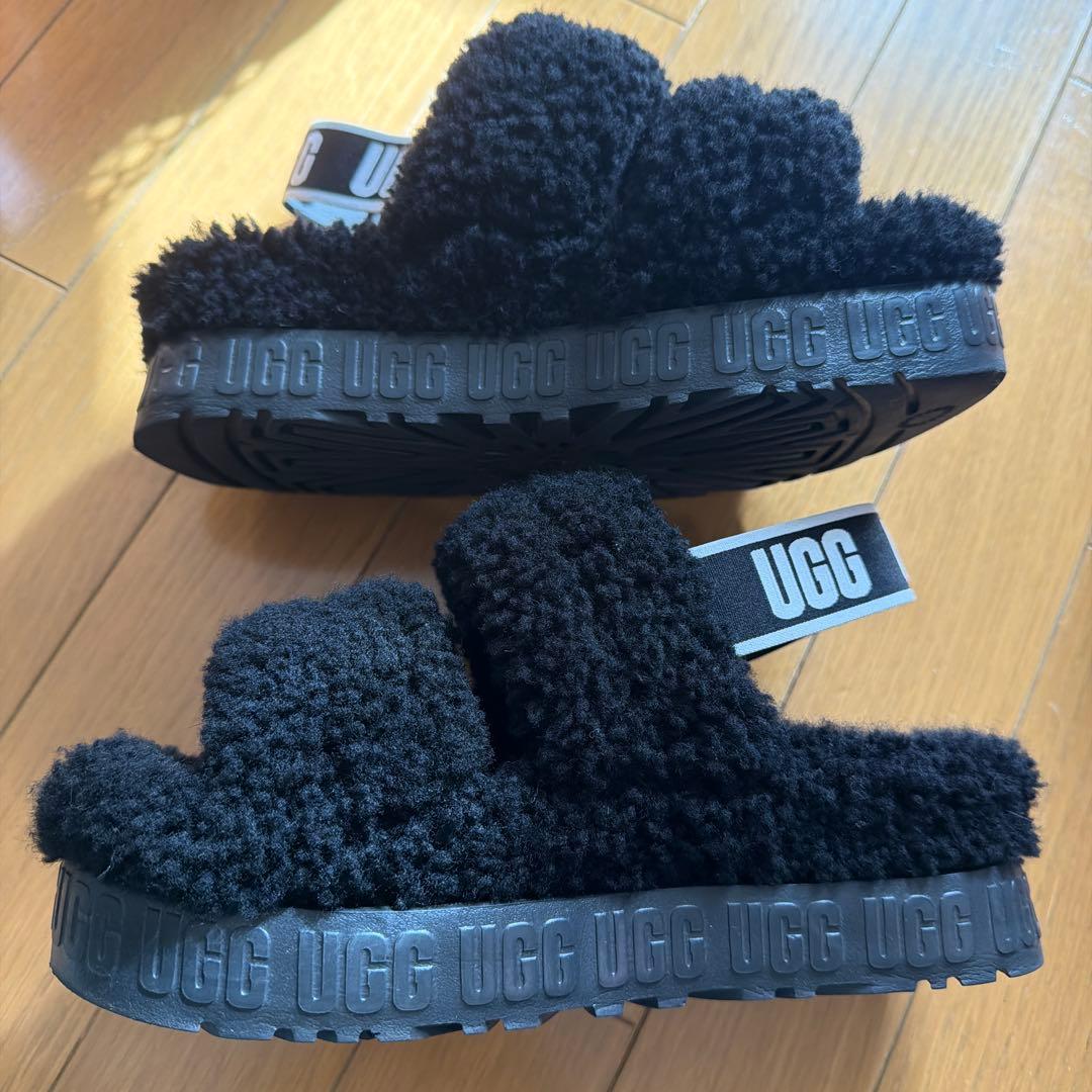 UGG オー フラッフィータ OH FLUFFITA サンダル　ボア　ブラック