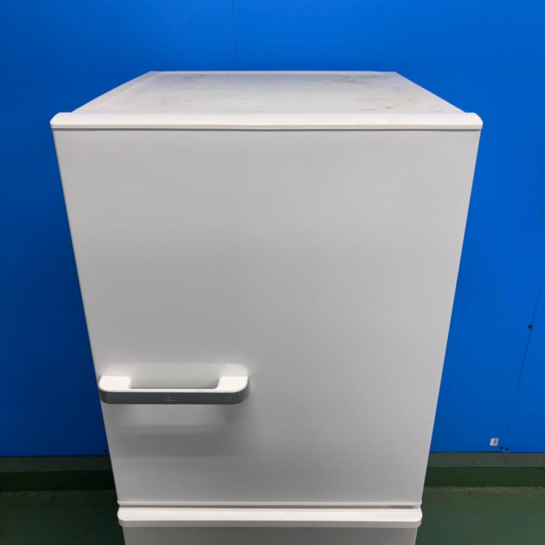 590 冷蔵庫　大型　右開き　一人暮らし　家庭向け　大人気　極美品