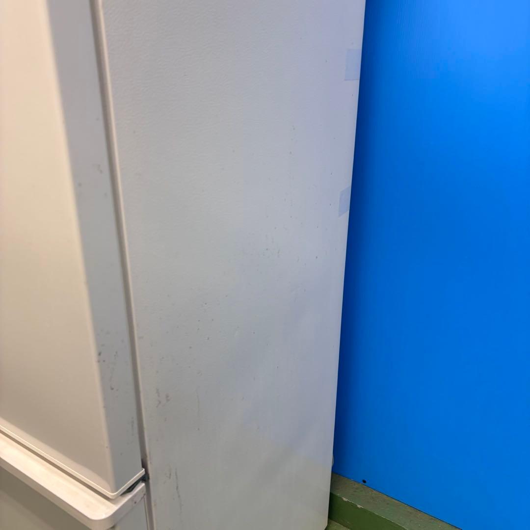 590 冷蔵庫　大型　右開き　一人暮らし　家庭向け　大人気　極美品