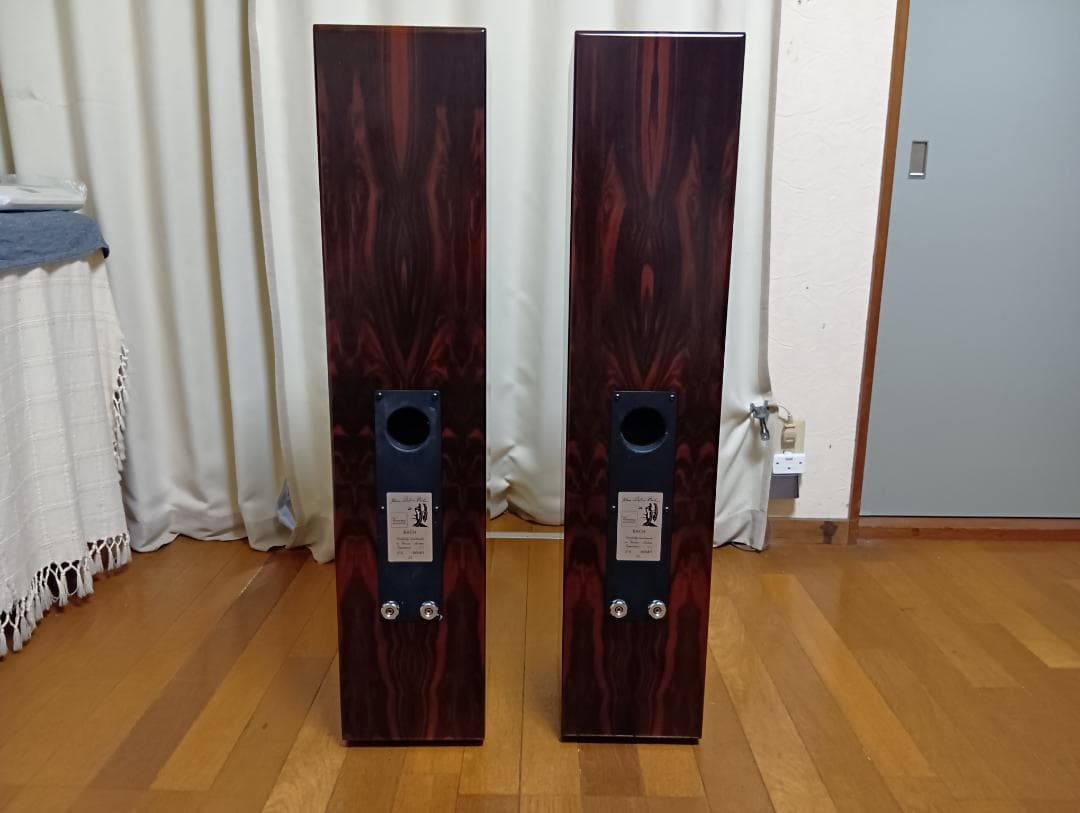 ウィーンアコースティック Vienna Acoustics BACH GRAND