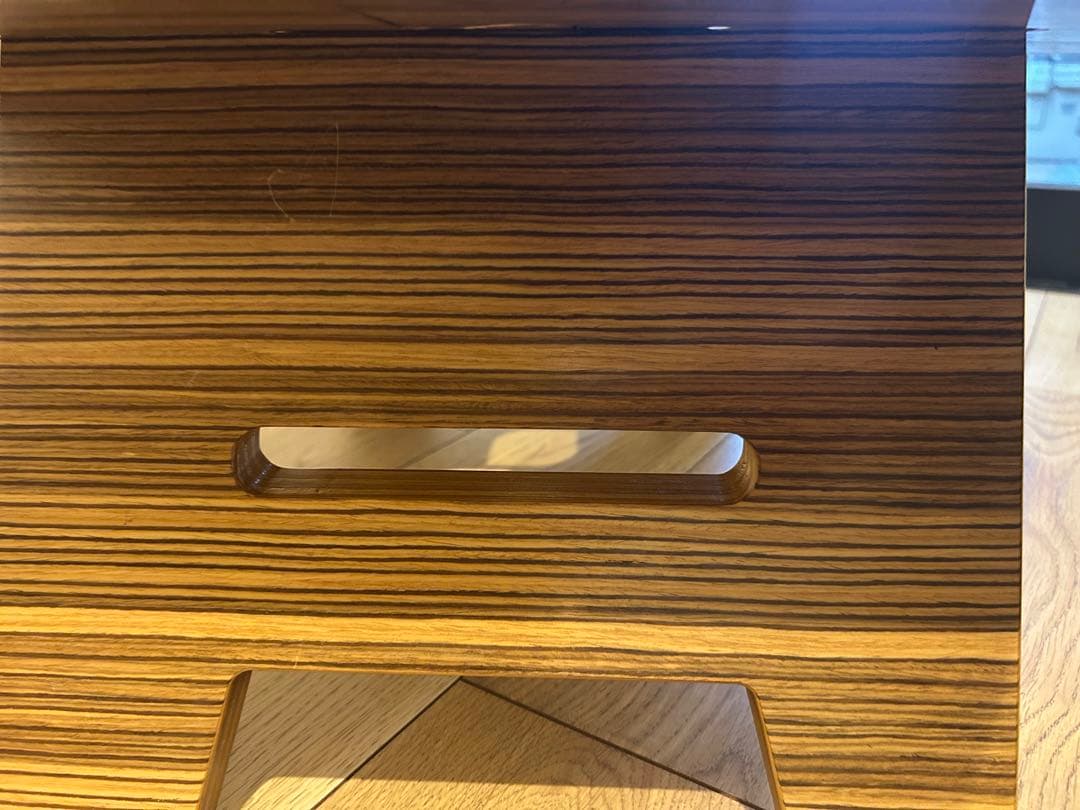 ※週末最終値下げ　Thearth ヘキサテーブル　しま美