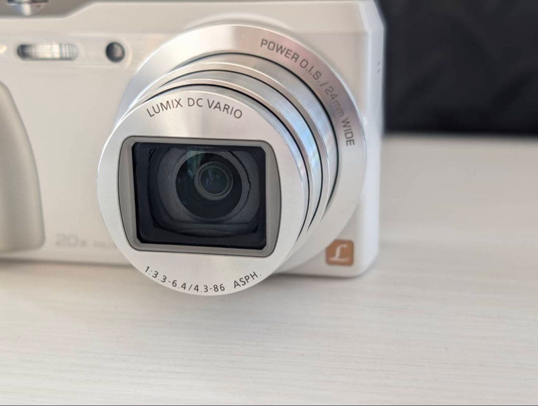 Panasonic LUMIX TZ55 コンパクトデジタルカメラ