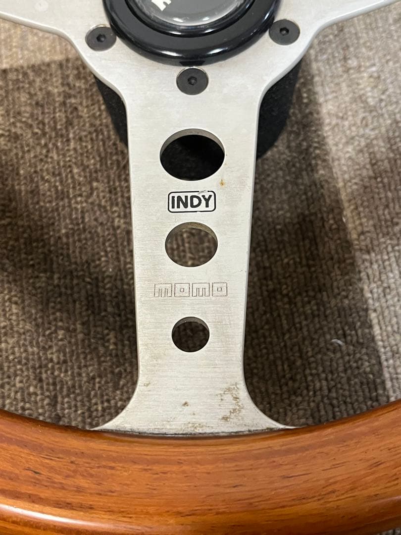 MOMO INDY ウッドステアリング ハンドル　稀少 レトロ　アンティーク