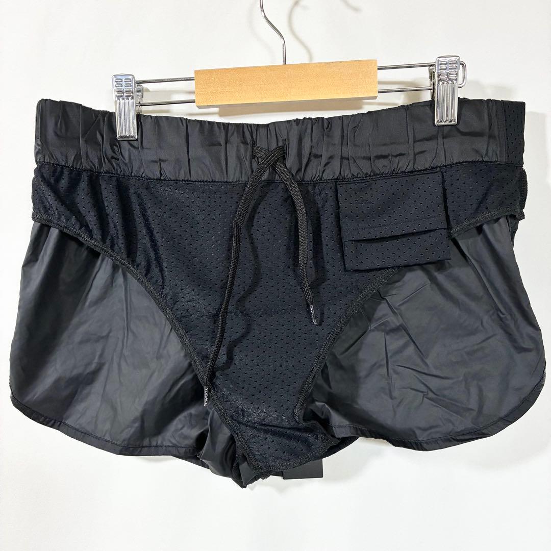 【タグ付き未使用品】VERSACE ヴェルサーチェ ショートパンツ GYM